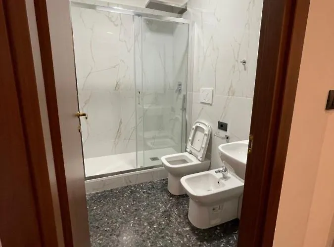 Pensionat Due Passi Dal Mare Savona