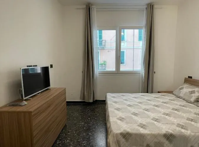 Due Passi Dal Mare 게스트하우스 사보나