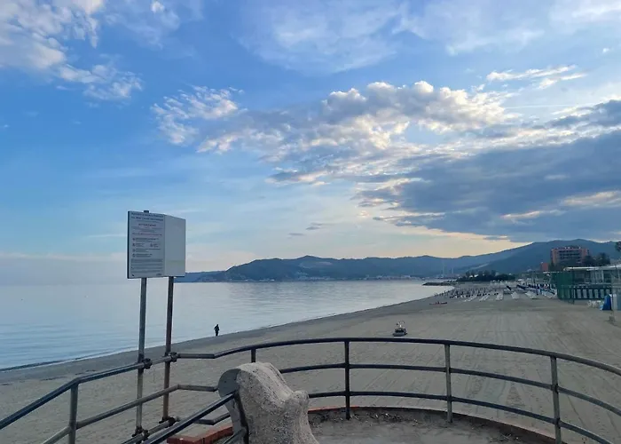 게스트하우스 Due Passi Dal Mare